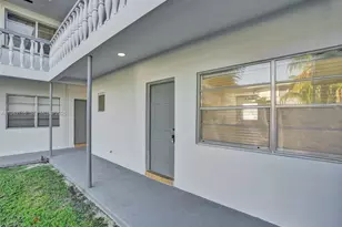5112 Hollywood Blvd, Hollywood, FL 33021 - Photo 4