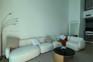 300 S Biscayne Blvd, Miami, FL 33131 - Photo 16