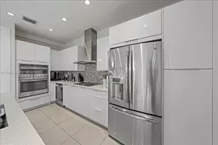 6402 NW 104th Path, Doral, FL 33178 - Photo 8