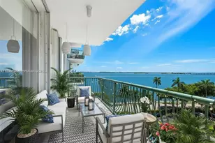 1408 Brickell Bay Dr, Miami, FL 33131 - Photo 2