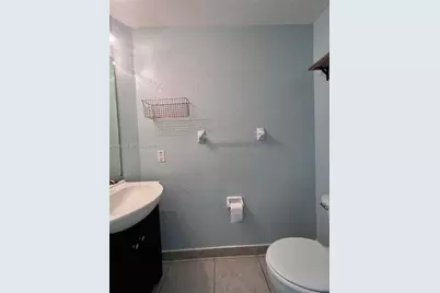 10885 NW 89th Ter #219, Doral, FL 33178 - Photo 8