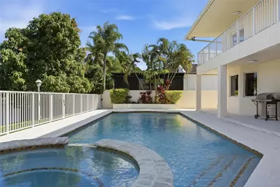 7935 NW 162nd St, Miami Lakes, FL 33016 - Photo 24