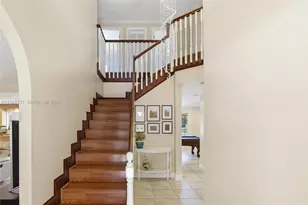 7935 NW 162nd St, Miami Lakes, FL 33016 - Photo 2