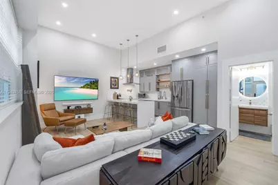 935 Euclid Ave #5, Miami Beach, FL 33139 - Photo 2