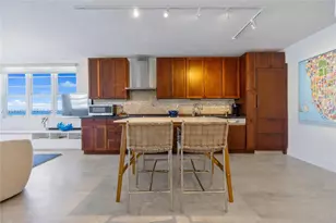 100 Lincoln Rd, Miami Beach, FL 33139 - Photo 8