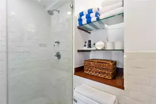 100 Lincoln Rd, Miami Beach, FL 33139 - Photo 22