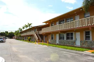 1154 W 35th St, Hialeah, FL 33012 - Photo 6