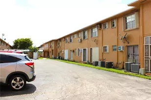 1154 W 35th St, Hialeah, FL 33012 - Photo 10