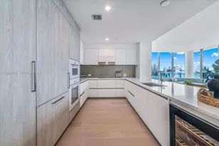 9201 E Bay Harbor Dr, Bay Harbor Islands, FL 33154 - Photo 12