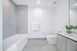 9201 E Bay Harbor Dr, Bay Harbor Islands, FL 33154 - Photo 22