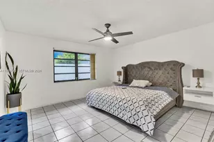 806 NE 6th St, Hallandale Beach, FL 33009 - Photo 10