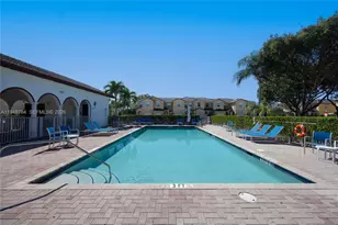 11224 NW 87th St, Doral, FL 33178 - Photo 18