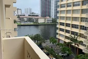 1833 S Ocean Dr, Hallandale Beach, FL 33009 - Photo 10