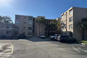 9400 Live Oak Pl, Davie, FL 33324 - Photo 10