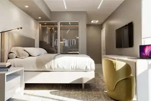 300 N Biscayne Blvd Way, Miami, FL 33131 - Photo 18