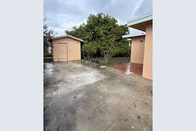 3017 NW 7th Ct #3017, Fort Lauderdale, FL 33311 - Photo 2