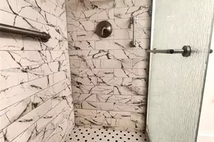 6120 Hayes St, Hollywood, FL 33024 - Photo 18