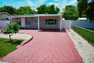 6120 Hayes St, Hollywood, FL 33024 - Photo 2