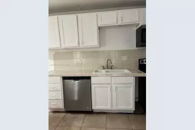 20520 NW 15th Ave #127, Miami Gardens, FL 33169 - Photo 2