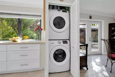 6220 SW 61st St, South Miami, FL 33143 - Photo 20