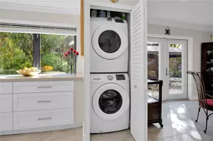 6220 SW 61st St, South Miami, FL 33143 - Photo 20