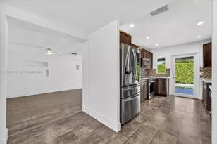 6735 SW 51st St, Miami, FL 33155 - Photo 8