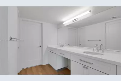 555 NE 34th St #2107, Miami, FL 33137 - Photo 18