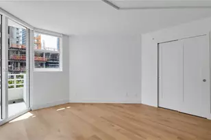 555 NE 34th St, Miami, FL 33137 - Photo 24