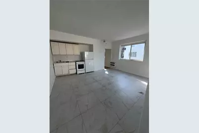 1026 Euclid Ave #10, Miami Beach, FL 33139 - Photo 1