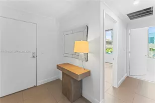 185 SW 7th St, Miami, FL 33130 - Photo 8