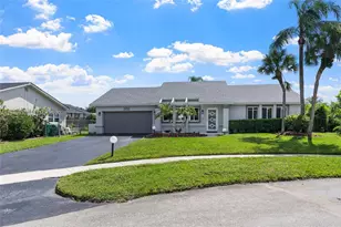 8708 SW 52nd St, Cooper City, FL 33328 - Photo 36