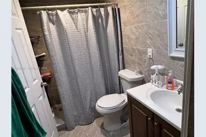 3640 NW 9th St #509, Miami, FL 33125 - Photo 8