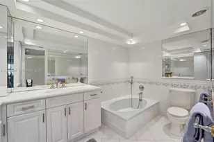 1901 N Ocean Blvd, Fort Lauderdale, FL 33305 - Photo 20