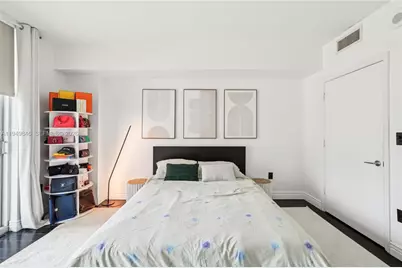55 SE 6th St #1608, Miami, FL 33131 - Photo 10