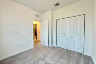 21050 NE 8th Ave, Miami, FL 33179 - Photo 24