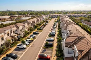 21050 NE 8th Ave, Miami, FL 33179 - Photo 28