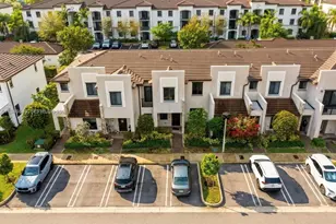 21050 NE 8th Ave, Miami, FL 33179 - Photo 32