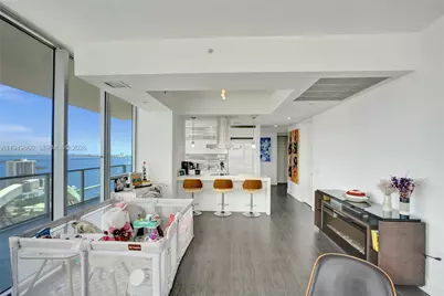 1100 Biscayne Blvd #3708, Miami, FL 33132 - Photo 2