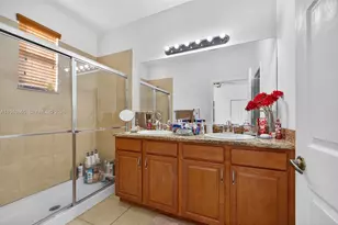 14615 SW 14th St, Pembroke Pines, FL 33027 - Photo 22