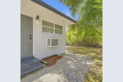 105 NW 14th Way #4, Dania Beach, FL 33004 - Photo 6