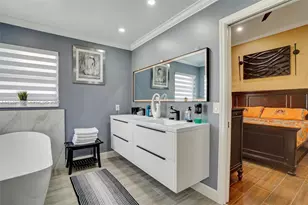 311 SW 203rd Ave, Pembroke Pines, FL 33029 - Photo 14