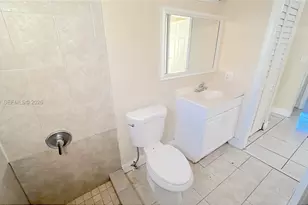 5461 W 24th Ave, Hialeah, FL 33016 - Photo 10