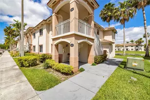 1261 SE 28th Ct, Homestead, FL 33035 - Photo 1