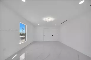 855 Foxtail, Other City - In The State Of Florida, FL 33974 - Photo 8