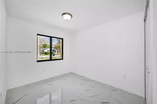 673 NW 14th St, Florida City, FL 33034 - Photo 8