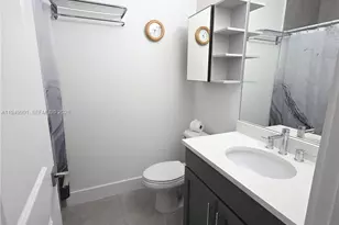 4538 S Aqua Bella Ln, Dania Beach, FL 33312 - Photo 22