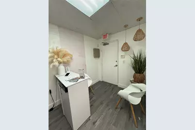 Turnkey Med Spa Business For Sale in Kendall, Kendall, FL 33186 - Photo 2