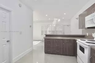 2806 Taylor St, Hollywood, FL 33020 - Photo 8