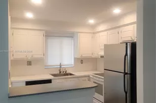 651 Pine Dr, Pompano Beach, FL 33060 - Photo 26