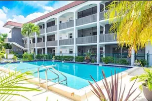 651 Pine Dr, Pompano Beach, FL 33060 - Photo 36